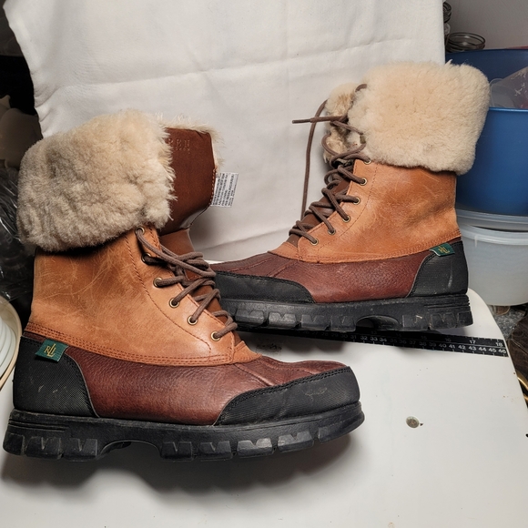 LN.  Ralph Lauren "Duck" Boots. Size 9B - Picture 5 of 11